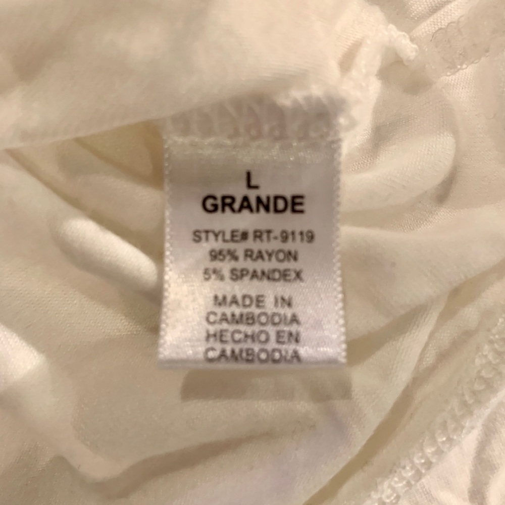 Zenana Outfitters white T-shirt - Picture 3 of 4